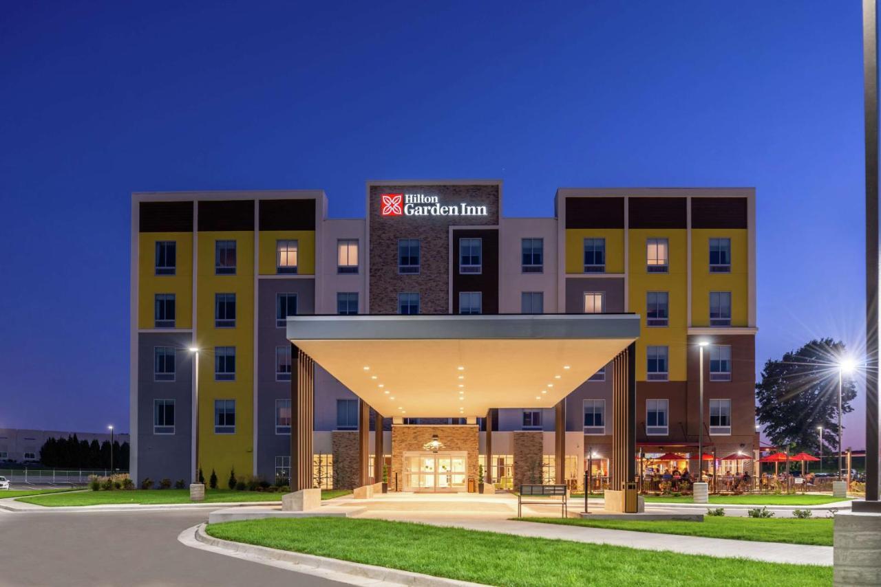 Hilton Garden Inn Kansas City Airport Mo Exterior foto